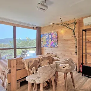 Chalet Sublime Perchee Climatise Avec Et Cinema Vue Panoramique Des Faraches